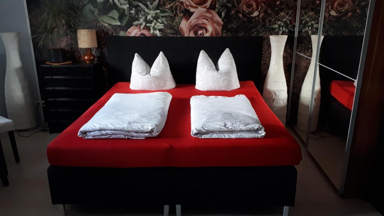 Bauernhof Privatzimmer Hortus Sandrine Gemeinschaftsbad Free Wifi Hausbreitenbach 外观 照片